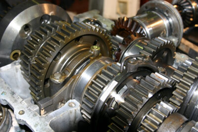Set Linked Metal Gears The Automobile Mechanism In Plentiful Greasing