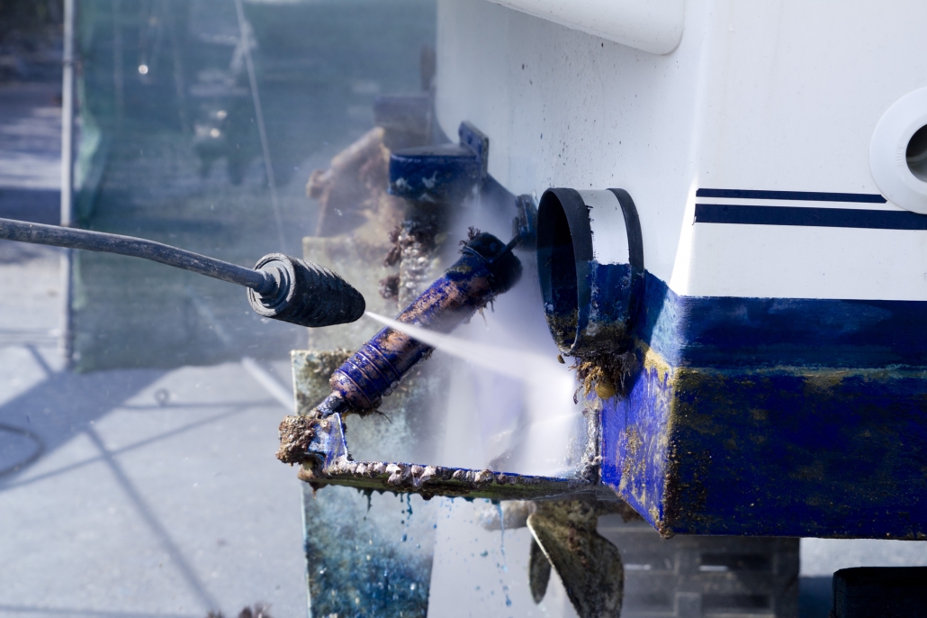 Boat hull cleaning_pressure washing_Seacole_specialty chemical
