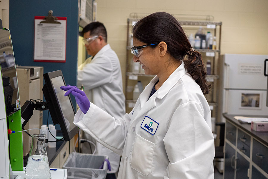 Quality Control Laboratory Testing Seacole 173.jpg